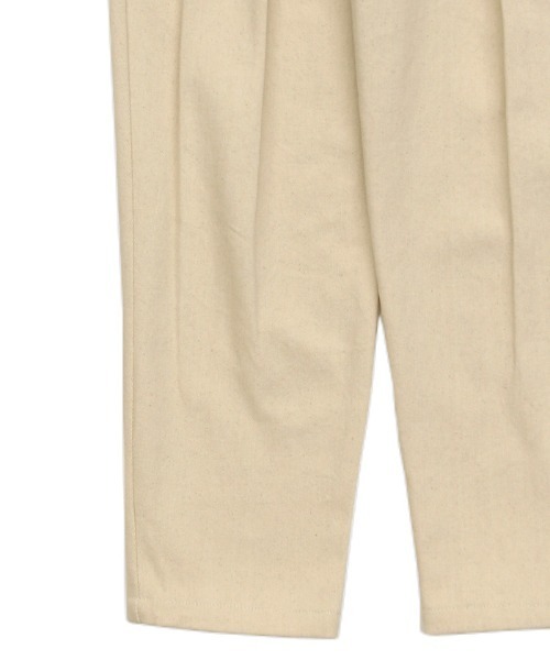 select MOCA(セレクトモカ)の「ボックスタックテーパードパンツ(デニムパンツ・レディース・ブラック/アイボリー・SMALL/MEDIUM)」の19枚目の写真