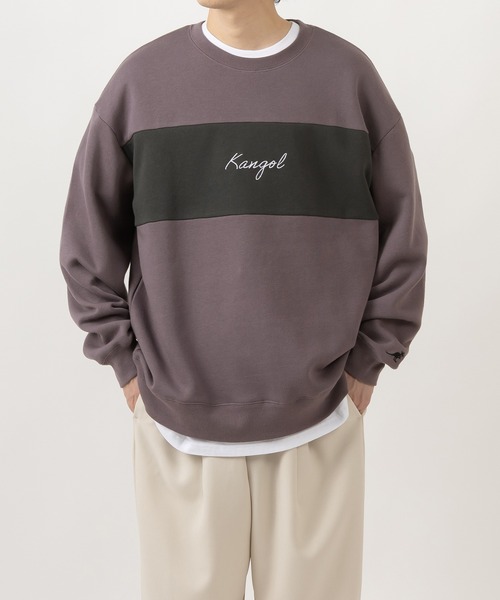 KANGOL(カンゴール)の「【KANGOL/カンゴール】胸切替筆記体ロゴクルーネックスウェット/裏起毛(スウェット・メンズ・パープル/ブラウン/ホワイト/ダークブルー・M/L/XL)」の4枚目の写真