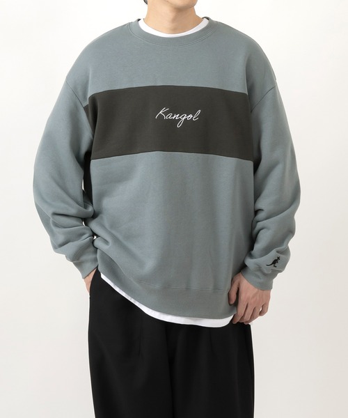 KANGOL(カンゴール)の「【KANGOL/カンゴール】胸切替筆記体ロゴクルーネックスウェット/裏起毛(スウェット・メンズ・パープル/ブラウン/ホワイト/ダークブルー・M/L/XL)」の3枚目の写真