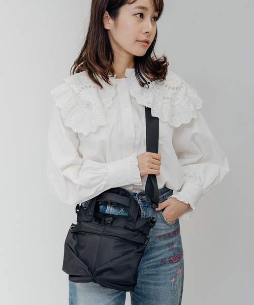 DEVICE+(デバイスプラス)の「抗菌 抗ウイルス DEVICE+ ナイロン ミニ ヘルメットバッグ(ショルダーバッグ・レディース・ブラック・FREE)」の11枚目の写真