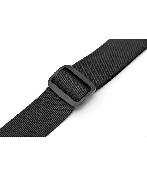 DEVICE+(デバイスプラス)の「抗菌 抗ウイルス DEVICE+ ナイロン ミニ ヘルメットバッグ(ショルダーバッグ・レディース・ブラック・FREE)」の21枚目の写真