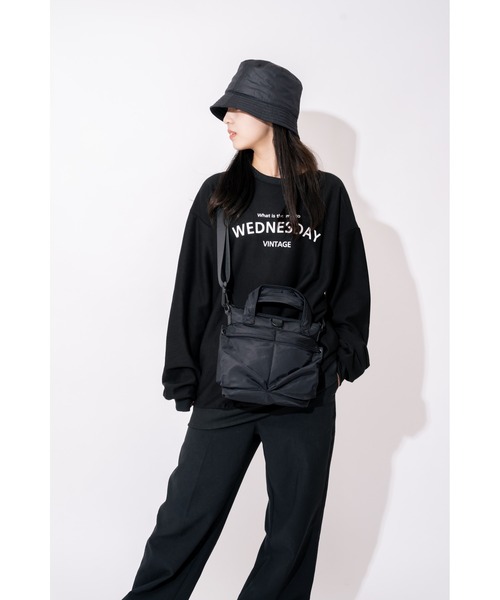 DEVICE+(デバイスプラス)の「抗菌 抗ウイルス DEVICE+ ナイロン ミニ ヘルメットバッグ(ショルダーバッグ・レディース・ブラック・FREE)」の13枚目の写真