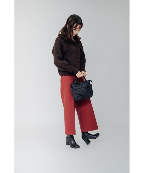 DEVICE+(デバイスプラス)の「抗菌 抗ウイルス DEVICE+ ナイロン ミニ ヘルメットバッグ(ショルダーバッグ・レディース・ブラック・FREE)」の16枚目の写真