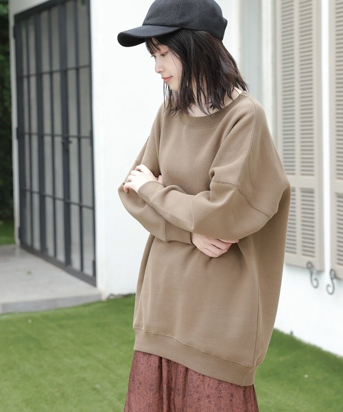 LAKOLE(ラコレ)の「ブラッシュBIGクルーネックプルオーバー / 219691(スウェット・レディース・オフホワイト/ブラック/シャーベット/カーキ・SMALL/MEDIUM)」の4枚目の写真