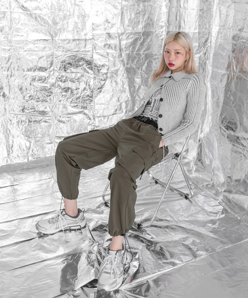 FOLLOWIN（フォロウィン）の「ベルトチェーンストリートカーゴパンツ（カーゴパンツ・レディース・ブラック/ベージュ/カーキ・FREE）」の10枚目の写真