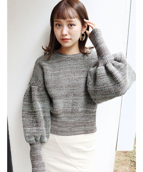 MURUA（ムルーア）の「クロップドボリュームニット（ニット/セーター・レディース・ブラウン/アイボリー・FREE）」の5枚目の写真