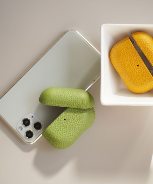 Port(ポート)の「レザーライク Airpods Pro 専用 イヤホン ケース #_(ヘッドフォン/イヤホン・レディース・ベージュ/ブルー/グリーン/イエロー/ピンク/ブラック/アイボリー/モカ・FREE)」の5枚目の写真