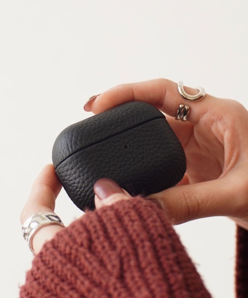 Port(ポート)の「レザーライク Airpods Pro 専用 イヤホン ケース #_(ヘッドフォン/イヤホン・レディース・ベージュ/ブルー/グリーン/イエロー/ピンク/ブラック/アイボリー/モカ・FREE)」の3枚目の写真