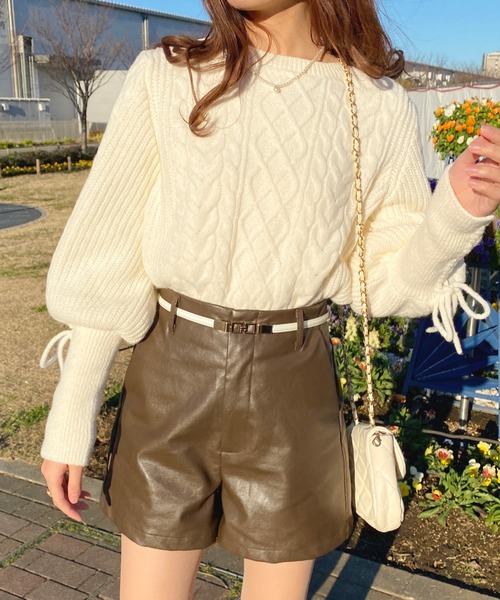 apres jour（アプレジュール）の「袖レースアップケーブルニット【ZOZOTOWN限定アイテム】（ニット/セーター・レディース・ピンク/アイボリー/モカ・X-LARGE/フリー）」の5枚目の写真