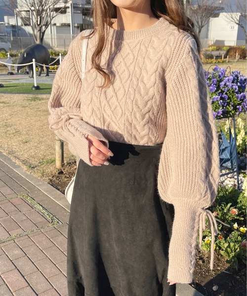 apres jour（アプレジュール）の「袖レースアップケーブルニット【ZOZOTOWN限定アイテム】（ニット/セーター・レディース・ピンク/アイボリー/モカ・X-LARGE/フリー）」の14枚目の写真