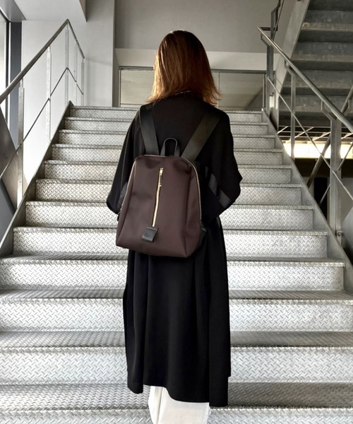 atneK（アトネック）の「【atneK by Scrap Book】フロントジップリュック（バックパック/リュック・レディース・ブラウン/グレー・FREE）」の9枚目の写真
