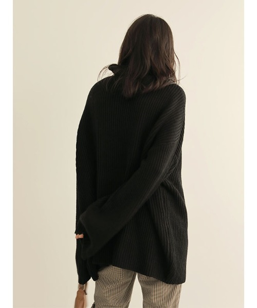 ACYM(アシーム)の「Turtle neck mini ニット(ニット/セーター・レディース・ベージュ/ブラック・FREE)」の9枚目の写真