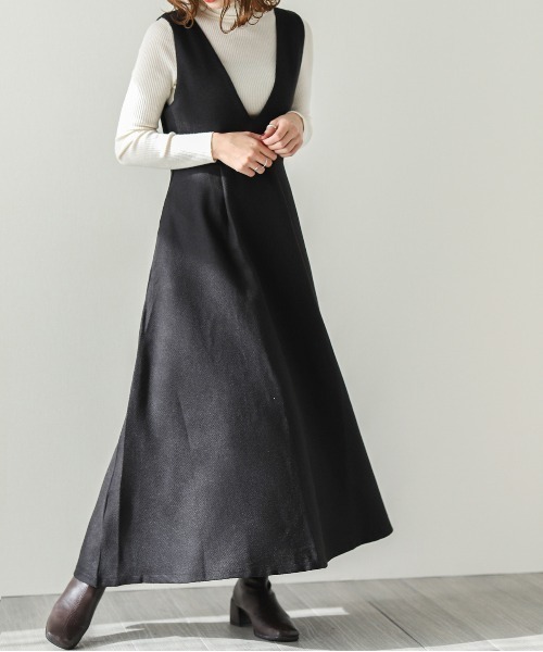 La-gemme（ラジェム）の「深Vネックジャンパースカート（ワンピース・レディース・ブラック/ブラック系その他3/ミックスグレー/ブラウン系その他2・M/L）」の11枚目の写真
