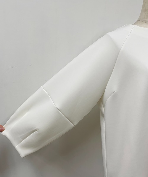 PICCIN（ピッチン）の「コクーンスリーブラグランプルオーバー（Tシャツ/カットソー・レディース・ブラック/ベージュ/オフホワイト・M）」の10枚目の写真