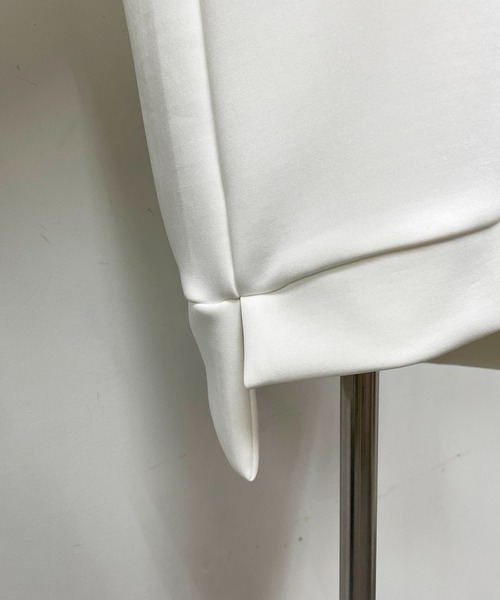 PICCIN（ピッチン）の「コクーンスリーブラグランプルオーバー（Tシャツ/カットソー・レディース・ブラック/ベージュ/オフホワイト・M）」の8枚目の写真