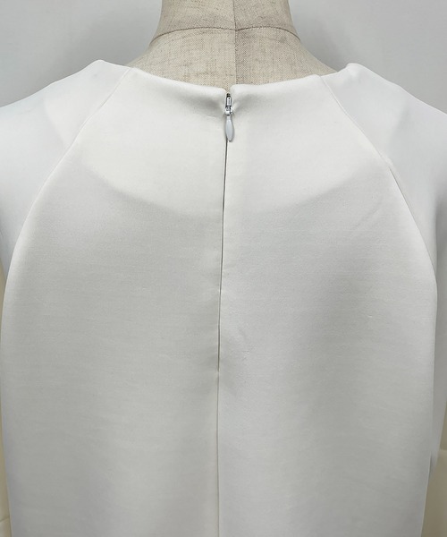 PICCIN（ピッチン）の「コクーンスリーブラグランプルオーバー（Tシャツ/カットソー・レディース・ブラック/ベージュ/オフホワイト・M）」の11枚目の写真