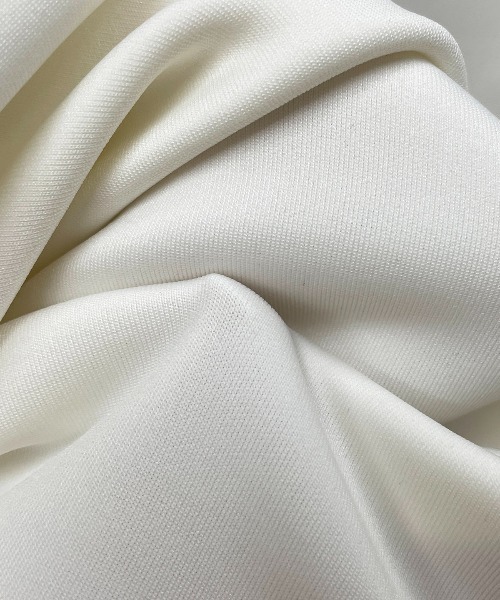 PICCIN（ピッチン）の「コクーンスリーブラグランプルオーバー（Tシャツ/カットソー・レディース・ブラック/ベージュ/オフホワイト・M）」の7枚目の写真