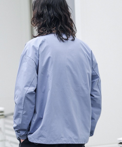 URBAN RESEARCH Sonny Label（アーバンリサーチサニーレーベル）の「撥水カーディガン（カーディガン/ボレロ・メンズ・チャコールグレー/ライトブルー/ベージュ系その他・MEDIUM/LARGE）」の14枚目の写真