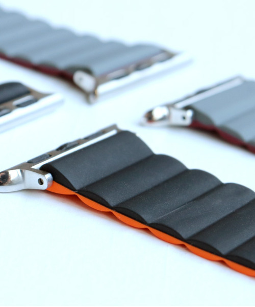 SiNCERE(シンシア)の「Apple Watch Band Silicone Magnet/アップルウォッチ バンド シリコンマグネットタイプ 38-41mm/42-44mm(デジタル腕時計・メンズ・ブラック/ブルー/グリーン/ブラック系その他/グレー系その他/イエロー×ブラック/イエロー×グレー/ブラック系その他2/グレー系その他2・38/42)」の14枚目の写真