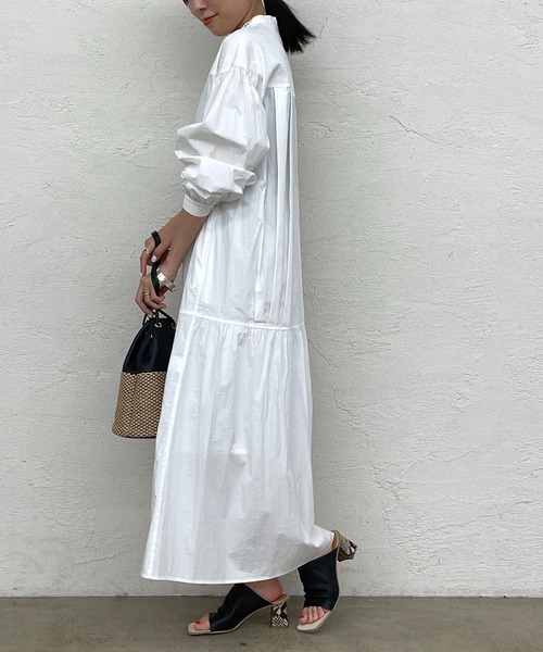 LOUNGEDRESS(ラウンジドレス)の「【CHIGON/シニヨン】タイプライターティアードワンピース(ワンピース・レディース・オフホワイト/ブルー・FREE)」の7枚目の写真
