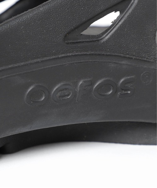 Spick & Span（スピックアンドスパン）の「≪追加≫【OOFOS】 Original（サンダル・レディース・ブラック/ベージュ/ホワイト/ブラウン・23/24/25）」の19枚目の写真