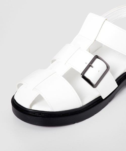 ITEMS URBANRESEARCH（アイテムズ アーバンリサーチ）の「グルカサンダル（サンダル・レディース・ブラック/オフホワイト・SMALL/MEDIUM/LARGE）」の17枚目の写真