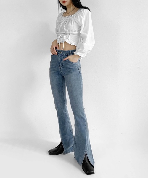 LVEU.(ラブユ.)の「Waist ribbon design blouse / ウエストリボンデザインブラウス(シャツ/ブラウス・レディース・ホワイト/ブラック・FREE)」の4枚目の写真