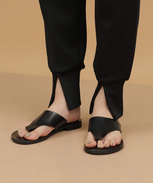 NANO universe(ナノユニバース)の「ダンボールニットドロストリブパンツ(その他パンツ・レディース・ブラック/キャメル・38/36)」の5枚目の写真