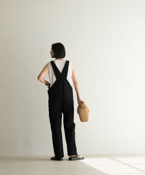 marjour(マージュール)の「TWILL SALOPETTO(サロペット/オーバーオール・レディース・ブラック・M)」の17枚目の写真