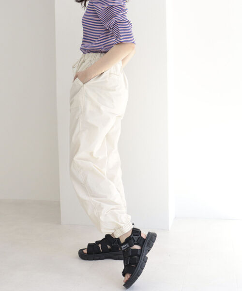 fredy repit（フレディレピ）の「ナイロンジョガーパンツ（その他パンツ・レディース・オリーブ/ブルー/アイボリー・38）」の10枚目の写真