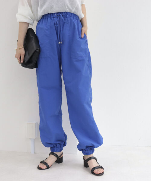 fredy repit（フレディレピ）の「ナイロンジョガーパンツ（その他パンツ・レディース・オリーブ/ブルー/アイボリー・38）」の22枚目の写真