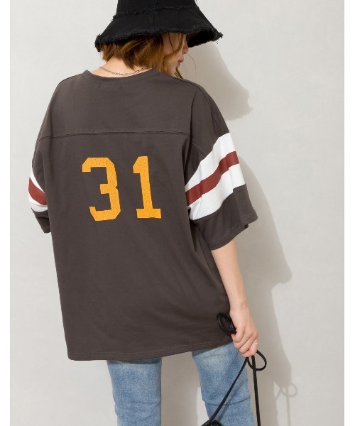 SpRay(スプレイ)の「フットボール BIG Tシャツ(Tシャツ/カットソー・レディース・オフホワイト/ブルー/グリーン/アイボリー/ボルドー/スミクロ・FREE)」の19枚目の写真