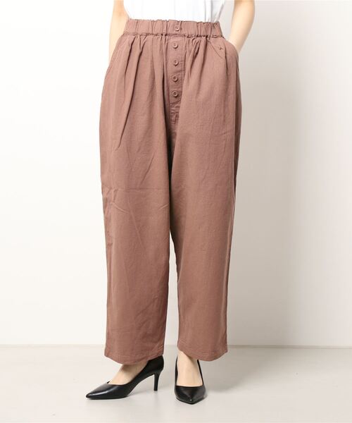 Samansa Mos2（サマンサ モスモス）の「フロントボタン8分丈ストレートパンツ（その他パンツ・レディース・ネイビー/ブラウン/ベージュ・ﾌﾘ-）」の6枚目の写真