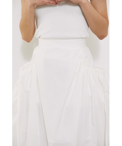 BLACK BY MOUSSY(ブラックバイマウジー)の「gather balloon skirt(ギャザーバルーンスカート)(スカート・レディース・ホワイト/ブラック・1/2)」の12枚目の写真