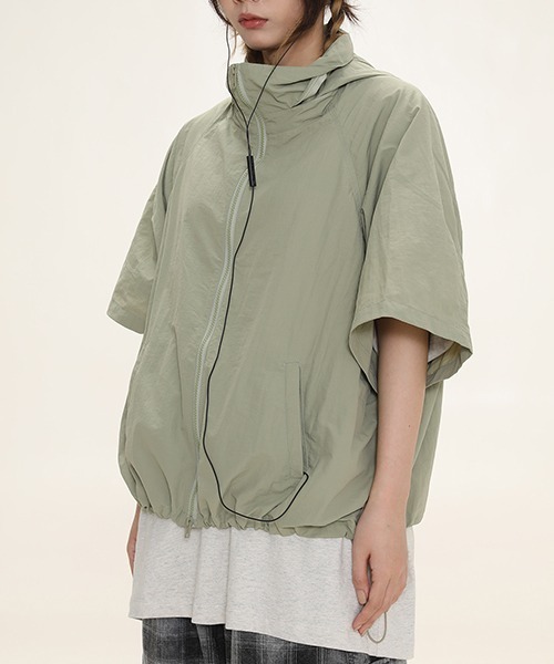 MASONPRINCE(メイソンプリンス)の「フーデットナイロンZIPブルゾン WT4041【MASONPRINCE】(ナイロンジャケット・メンズ・ブラック/ライトカーキ・S/M/L/XL)」の3枚目の写真