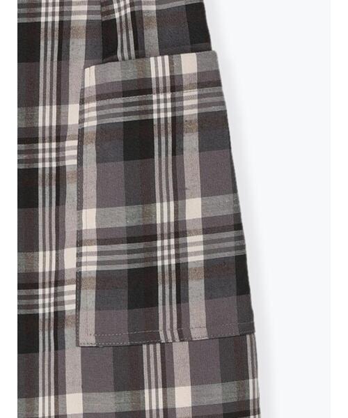 Te chichi(テチチ)の「麻混キャンバスタイトスカート(スカート・レディース・グレー/グリーン/ネイビー/カーキ・SMALL/MEDIUM)」の21枚目の写真