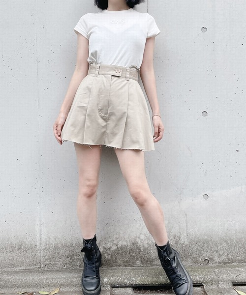 lilLilly（リルリリー）の「プリーツショートパンツ（その他パンツ・レディース・ブラック/ベージュ・FREE）」の12枚目の写真