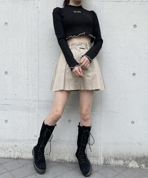 lilLilly（リルリリー）の「プリーツショートパンツ（その他パンツ・レディース・ブラック/ベージュ・FREE）」の4枚目の写真