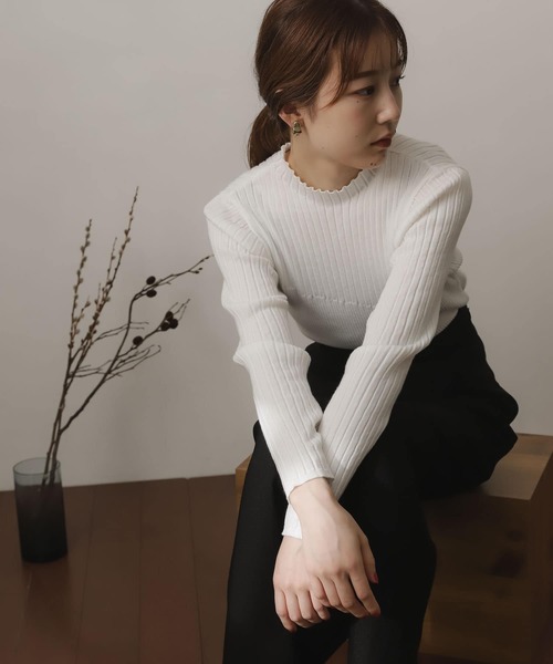 SENSE OF PLACE by URBAN RESEARCH（センスオブプレイスバイアーバンリサーチ）の「ランダムリブコンパクトセーター（ニット/セーター・レディース・アイボリー/ブラック/グリーン/ブルー・ONE）」の5枚目の写真