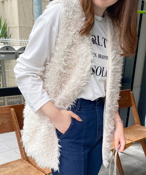 MLI'A(エムリア)の「エコファー/ベスト(ベスト・レディース・アイボリー/ブラウン/ブラック・M)」の11枚目の写真