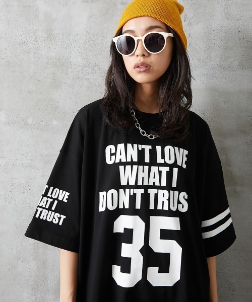 GEVS.（ジェイヴィス）の「＜大きいサイズ＞ 綿100％ビッグシルエットロゴプリントTシャツ GEVS.（Tシャツ/カットソー・レディース・ネイビー/ブラック・L/3L/LL/5L/4L）」の3枚目の写真