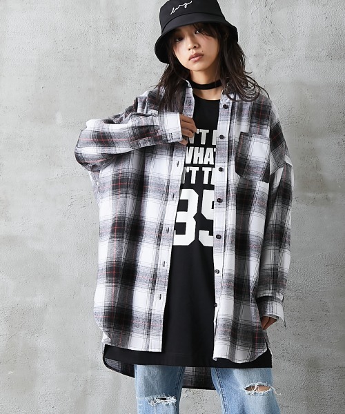 GEVS.（ジェイヴィス）の「＜大きいサイズ＞ 綿100％ビッグシルエットロゴプリントTシャツ GEVS.（Tシャツ/カットソー・レディース・ネイビー/ブラック・L/3L/LL/5L/4L）」の13枚目の写真