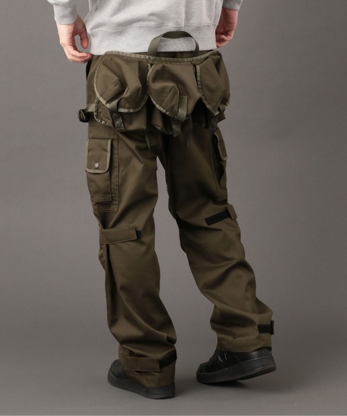 AVIREX（アヴィレックス）の「《REBUILD COLLECTION》バックパック パンツ / BACK PACK PANTS（カーゴパンツ・メンズ・オリーブ系/ブラック・M/L/2XL/XL）」の2枚目の写真