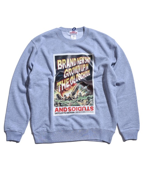 ANDSTUDIOS（アンドステュディオス）の「ANDSTUDIOS（アンドステュディオス）COLLIDE クルーネック ビッグシルエット スウェット トレーナー（スウェット・レディース・パープル/グレー/グリーン/クリーム/ワインレッド/ブラック/カーキ・ONE SIZE）」の3枚目の写真