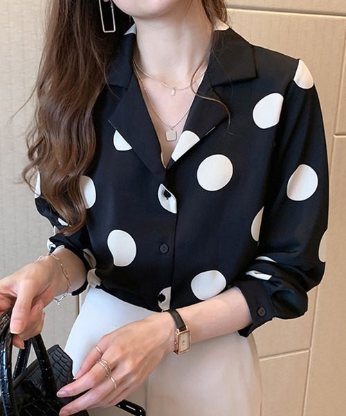 Amulet（アミュレット）の「ドット柄ブラウス（シャツ/ブラウス・レディース・ブラック/ベージュ/グリーン・M/L/XL）」の2枚目の写真