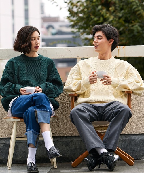 BARK MANHATTAN（バークマンハッタン）の「【ウォッシャブル×抗ピリング】5Gケーブルニット ビッグシルエットクルーネックセーター（ニット/セーター・メンズ・ブラック/グリーン/モカ/グレー/アイボリー・L/M）」の6枚目の写真