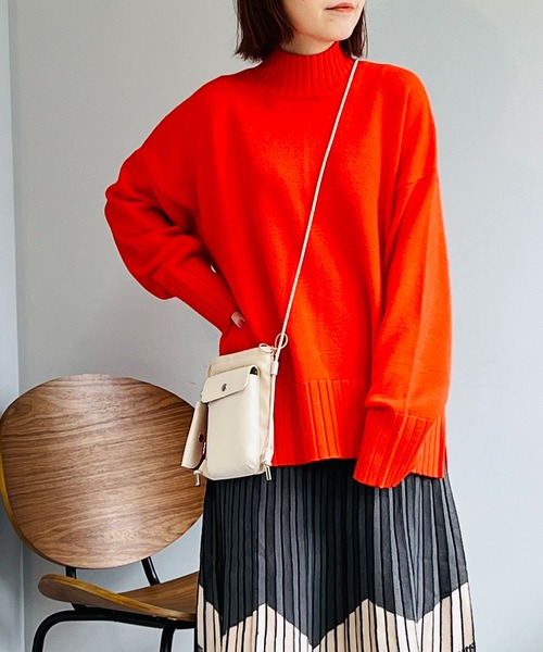 un dix cors(アンディコール)の「もっちりミドルネックニット(ニット/セーター・レディース・ブラック/オレンジ/グリーン/アイボリー・FREE)」の11枚目の写真