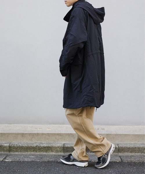 UNIVERSAL OVERALL（ユニバーサルオーバーオール）の「撥水 オーバーコート【OVER COAT】（ナイロンジャケット・メンズ・ブラック/オリーブ/ベージュ・S/M/L）」の7枚目の写真