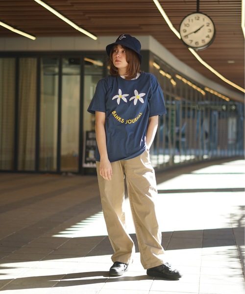 BANKS(バンクス)の「DESIGN TEE/BANKS(バンクス)半袖Tシャツ(Tシャツ/カットソー・メンズ・グリーン/ブルー/オフホワイト・MEDIUM/LARGE/SMALL/X-LARGE/X-SMALL)」の13枚目の写真