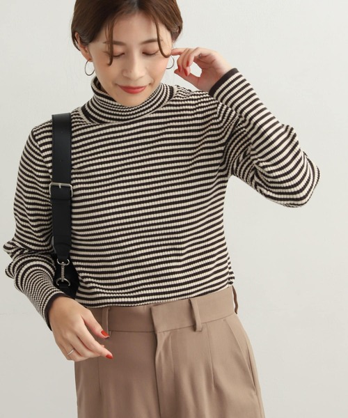 URBAN RESEARCH DOORS(アーバンリサーチドアーズ)の「ボーダーリブタートル(ニット/セーター・レディース・モカ/チャコールグレー・MEDIUM)」の1枚目の写真